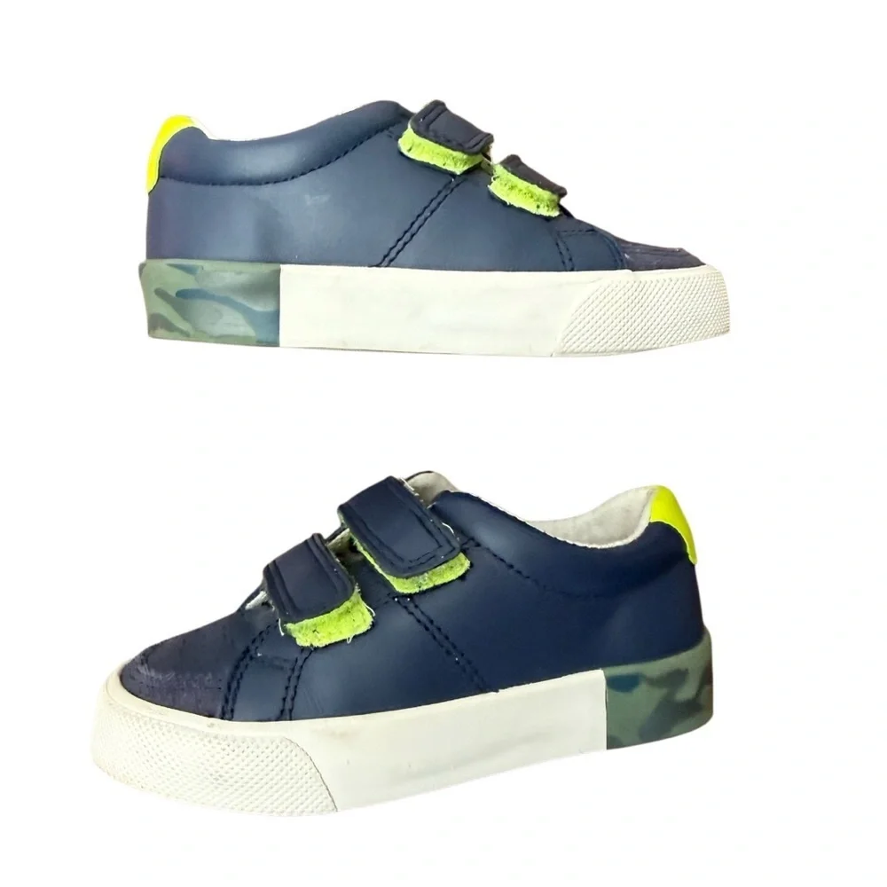 Mini Boden Kids Navy and Green Velcro Sneakers-Euro size 24 US size 7.5